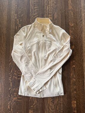 NWT Lululemon Define Jacket Nulu in Buttercream- size 12